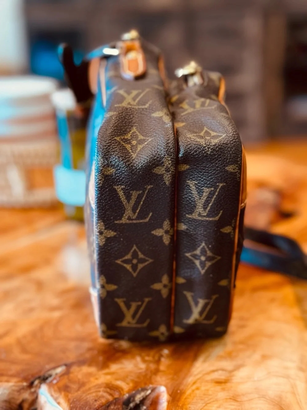 Louis Vuitton Crossbody monogram bag DANUBE vintage 2003 - Picture 7 of 17